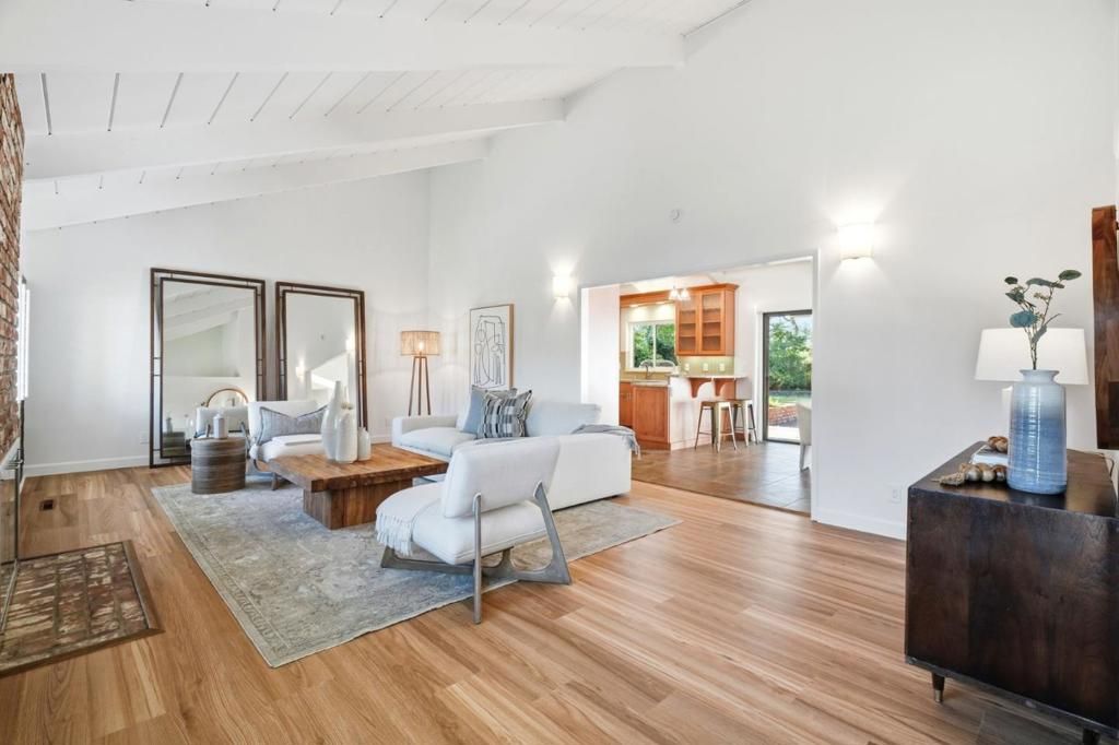 Photo of 652 Rosewood Court, Los Altos, CA 94024 (MLS # ML82033832)