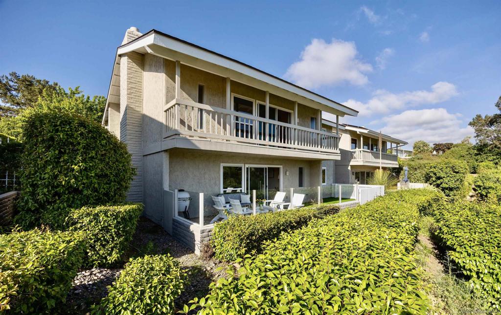 2283 Caminito Preciosa Sur