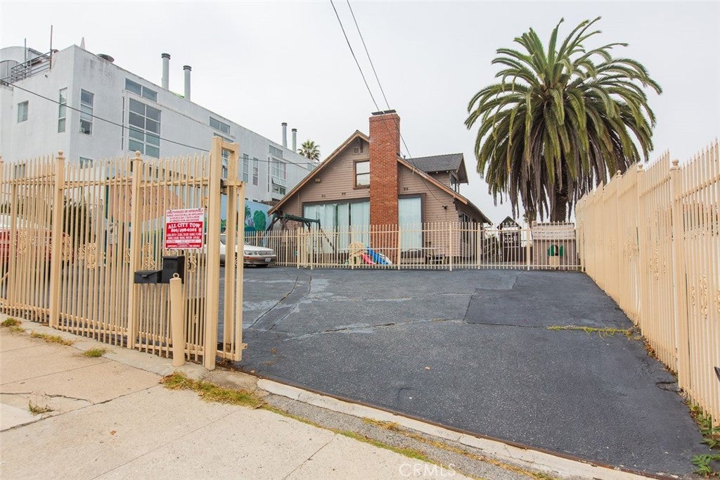 757 Pier Avenue