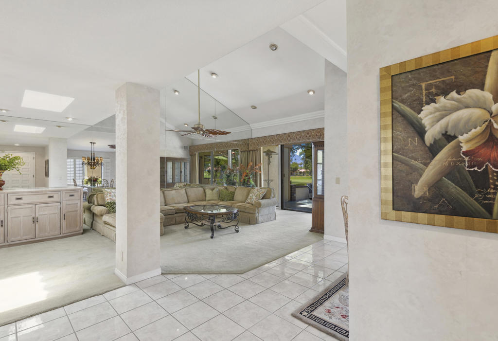 417 N Sierra Madre