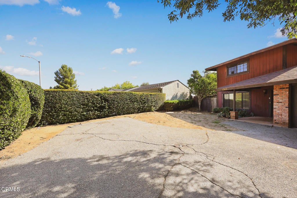 1740 Foothill Boulevard