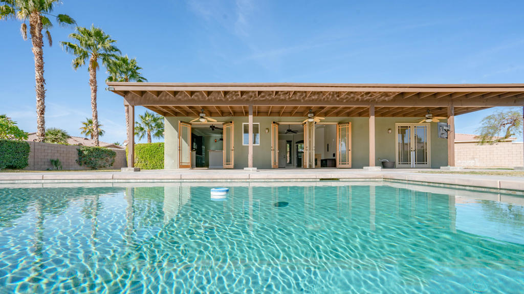Esplanade - Residential