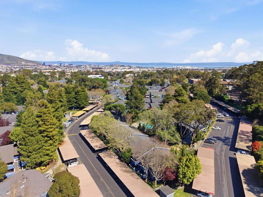 408 Boardwalk Avenue 1