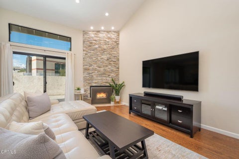 Photo of 2029 Shoemaker Lane, Thousand Oaks, CA 91320 (MLS # V1-38723)