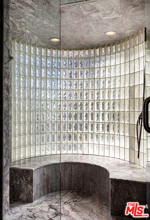 Thunderbird Heights - Residential