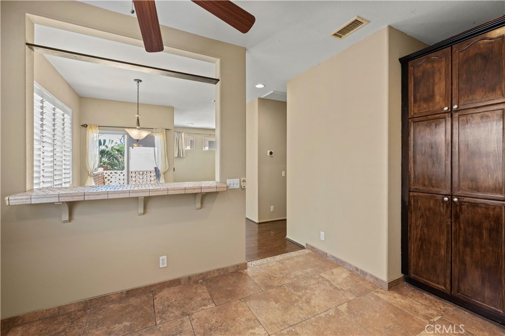 Park Lane (W) ATT (228) - Residential Lease