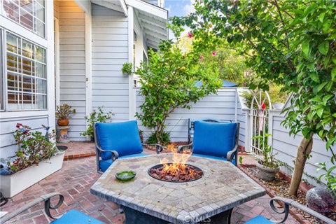 Photo of 19110 Beachcrest Lane #E, Huntington Beach, CA 92646 (MLS # PW26182759)