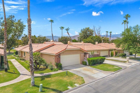 Tiny photo for 305 San Remo Street, Palm Desert, CA 92260 (MLS # 219152461DA)