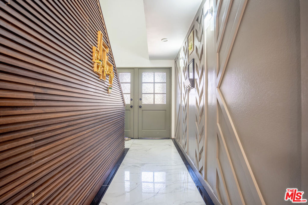 12203 Santa Gertrudes Avenue 64