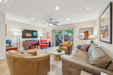 Photo of 1333 WEBSTER STREET St #A101, Alameda, CA 94501 (MLS # 41132118)