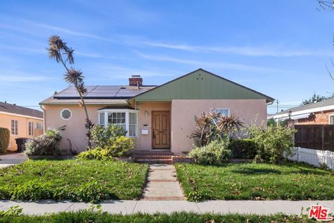 Photo of 4155 Keever Avenue, Long Beach, CA 90807 (MLS # 26634577)