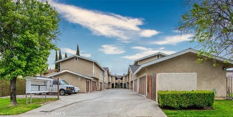 Photo of 11314 La Mirada Boulevard, Whittier, CA 90604 (MLS # NP25077221) Photo of 11314 La Mirada Boulevard, Whittier, CA 90604 (MLS # NP25077221)