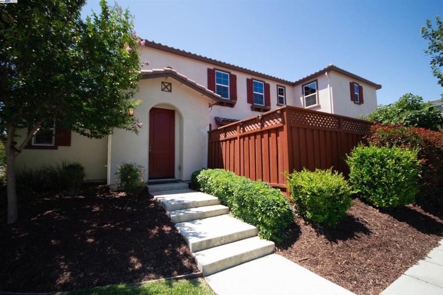 Location! Location! Location! NE Corner, Naturally Ventilated, Cozy with Privacy, Well Maintained Move-In Ready Home within a walkable distance to Mountain House High School, Shopping Plaza and Park. Wide Yard with painted fence & concrete - low maintenance. Washer, Dryer and Water Filter (Reverse Osmosis) included in addition to standard appliances.  Space for Workout in the Garage is a plus!