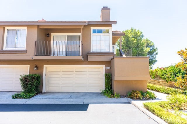 8123 E Oak Ridge Cir CIR