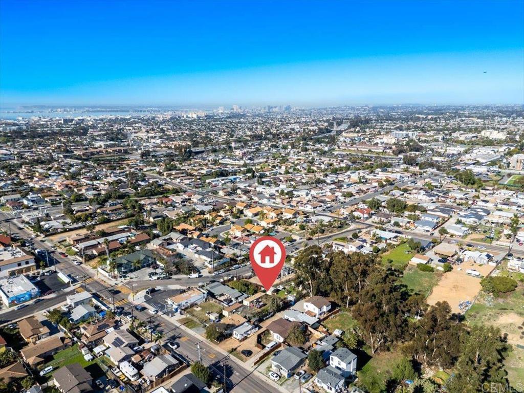 2641 45 E 18th Street