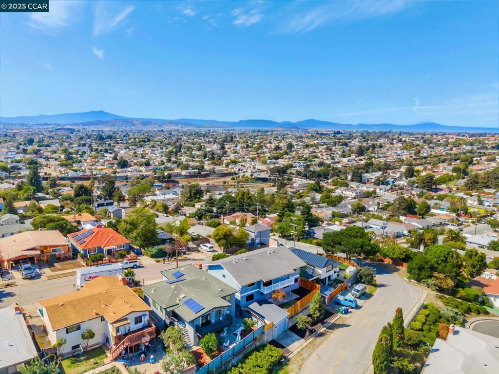 RICHMOND HEIGHTS - Residential