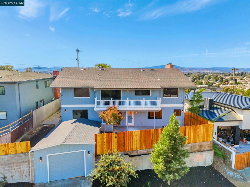 RICHMOND HEIGHTS - Residential