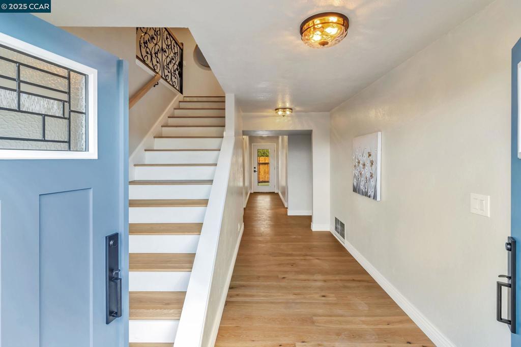 RICHMOND HEIGHTS - Residential