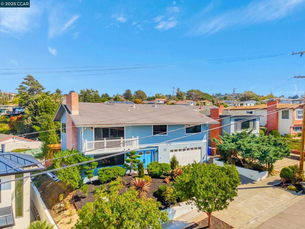RICHMOND HEIGHTS - Residential