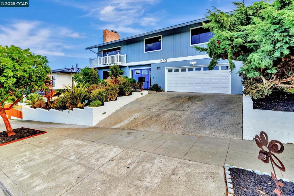 RICHMOND HEIGHTS - Residential