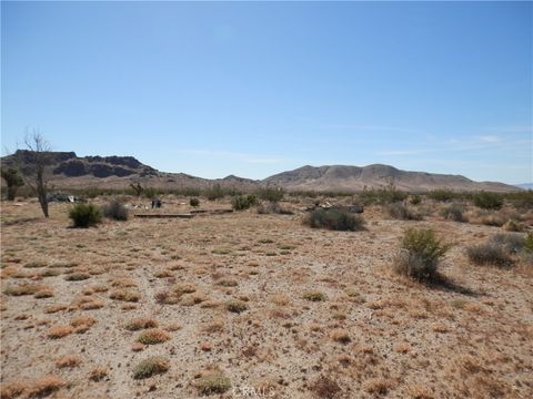 Photo of 0 Dawn Road, Rosamond, CA 93560 (MLS # PW26060069)