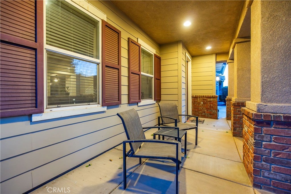 7044 Lyric Avenue