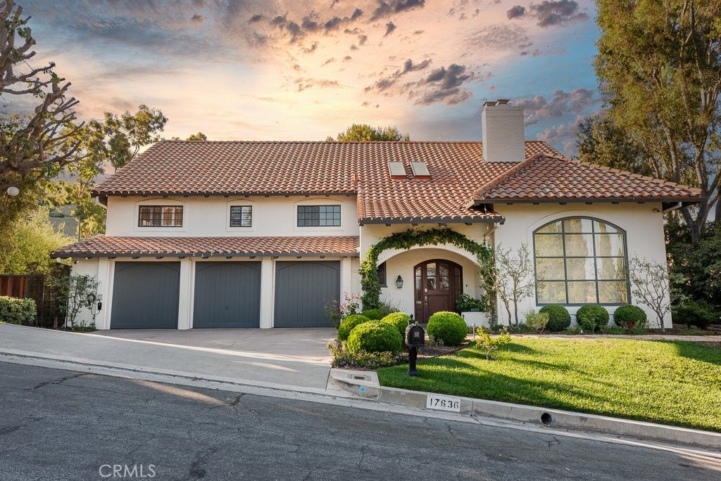 Photo of 17636 Camino De Yatasto, Pacific Palisades, CA 90272 (MLS # SR25154405)