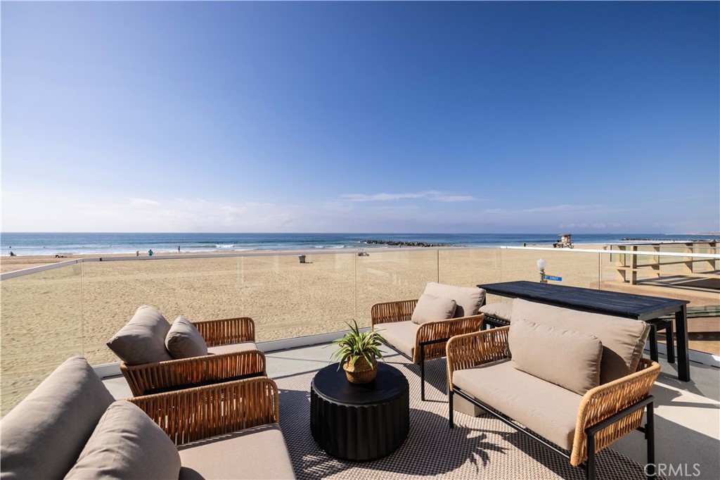 3012 W Oceanfront