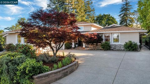 Photo of 3196 Lucas Cir Cir, Lafayette, CA 94549 (MLS # 41133143)