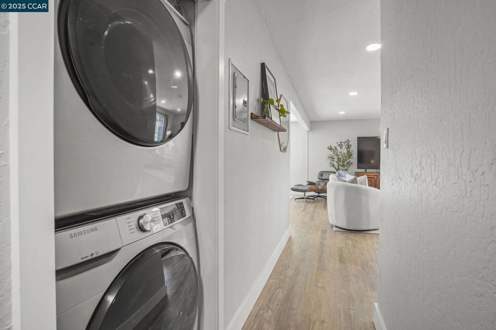 COLLEGE PARK - Residential