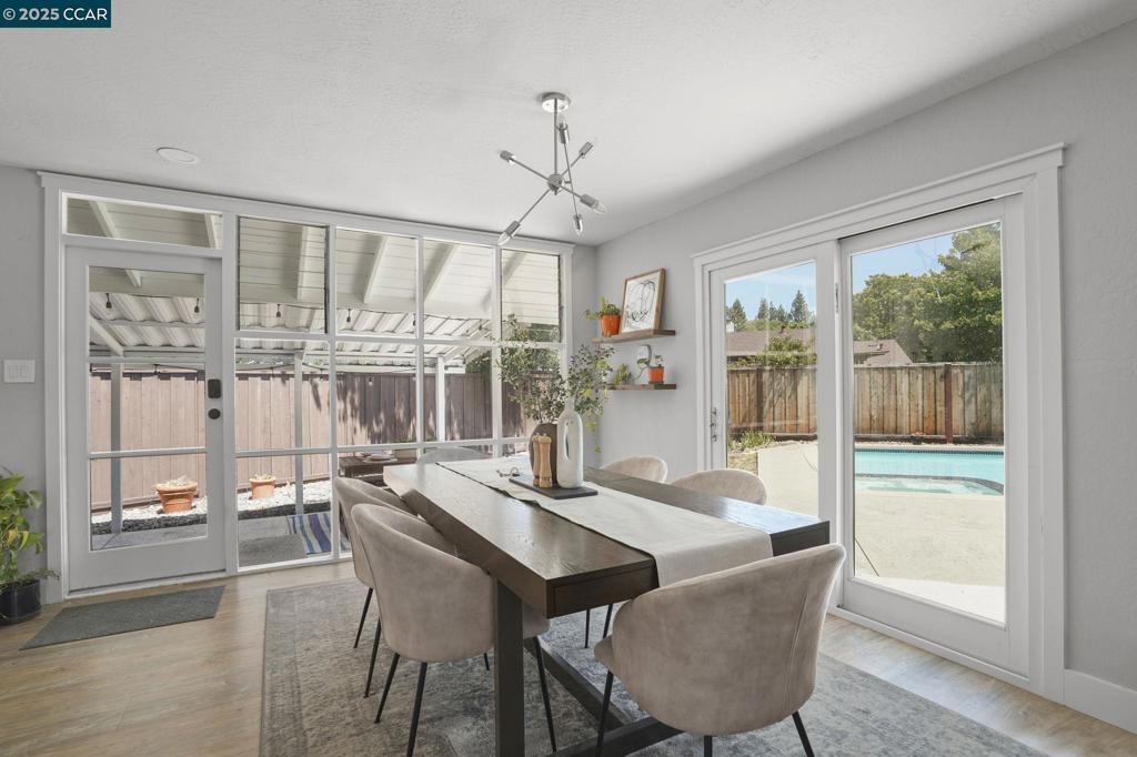 COLLEGE PARK - Residential