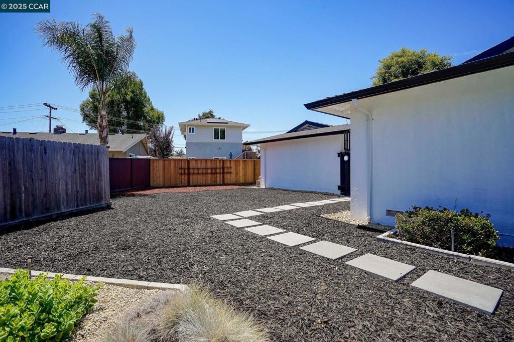 COLLEGE PARK - Residential