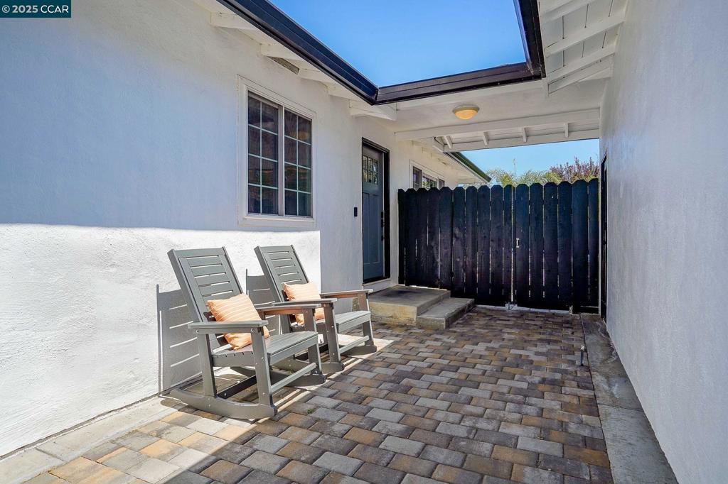 COLLEGE PARK - Residential