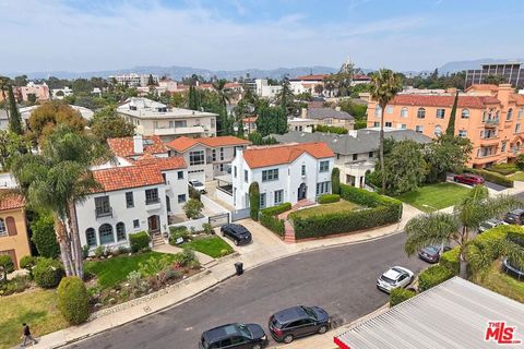 Photo of 823 Lorraine Boulevard, Los Angeles, CA 90005 (MLS # 26704897)