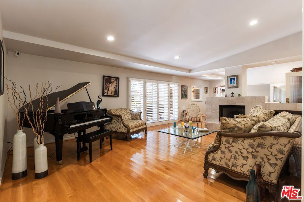 19717 Wells Drive