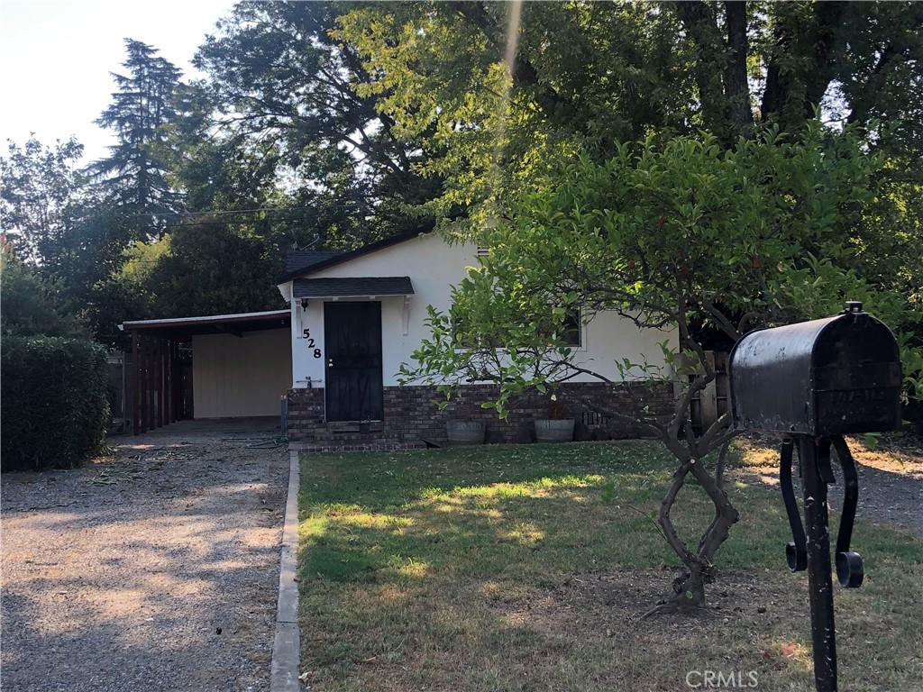 Great opportunity in Willows! Setback from street, this cozy 2 bedroom 1 bath home has a private yard with storage shed. Nice size living room, galley kitchen with lots of cabinets and room for small dining table.