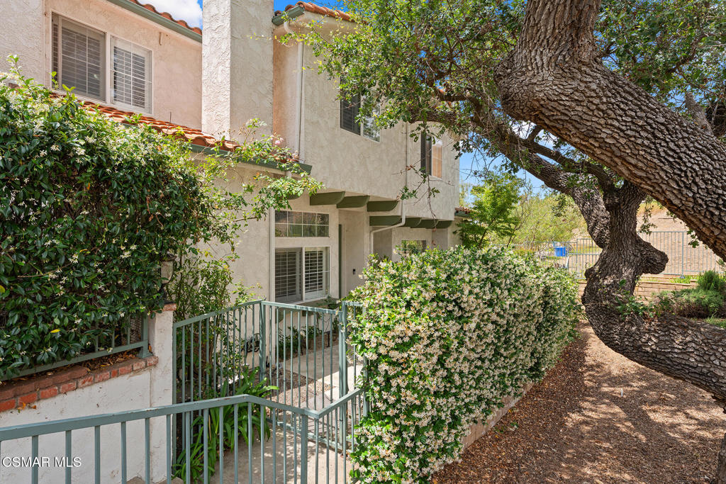 367 Westlake Vista Lane