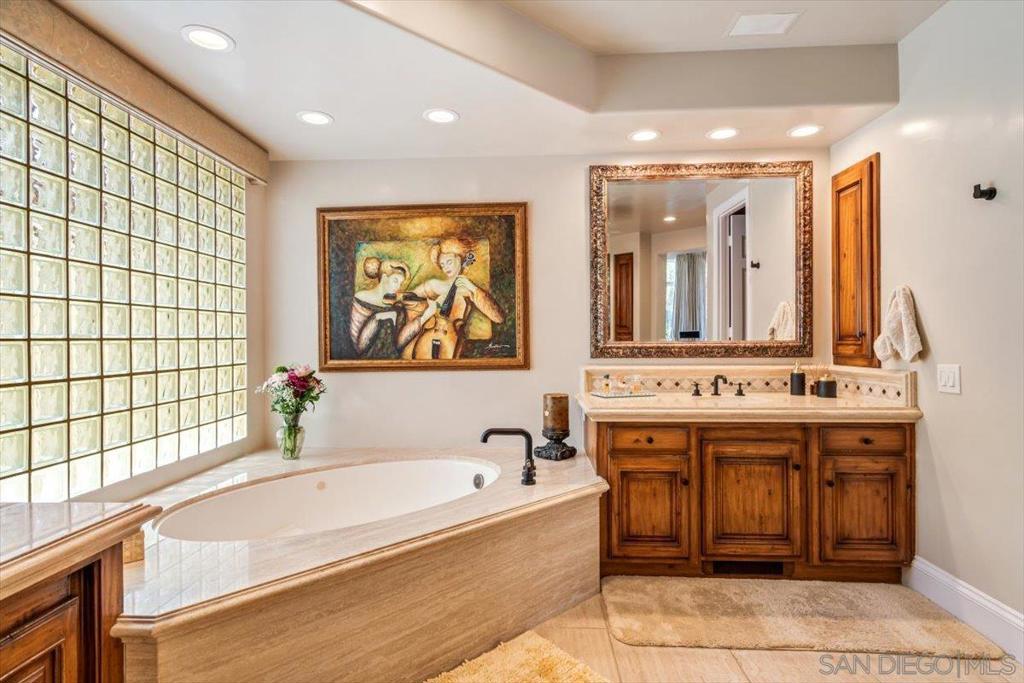 Rancho Santa Fe - Residential
