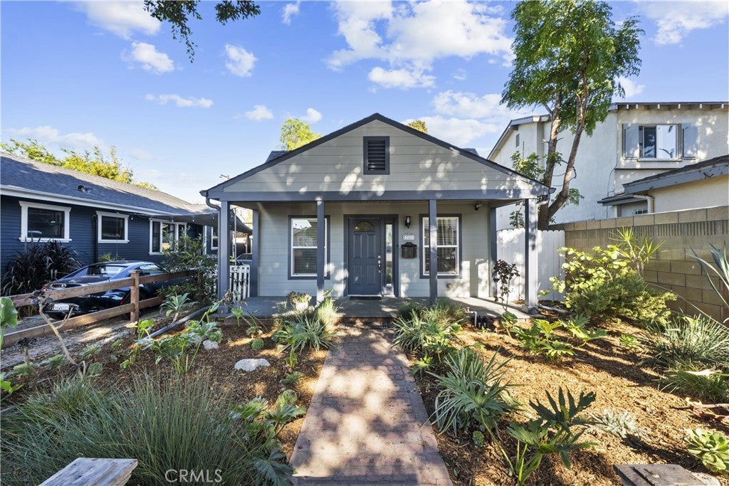 752 Loma