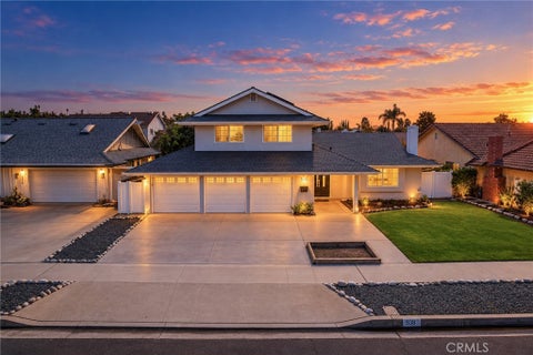 Photo of 538 E Riverview AVE, Orange, CA 92865 (MLS # OC26226713)
