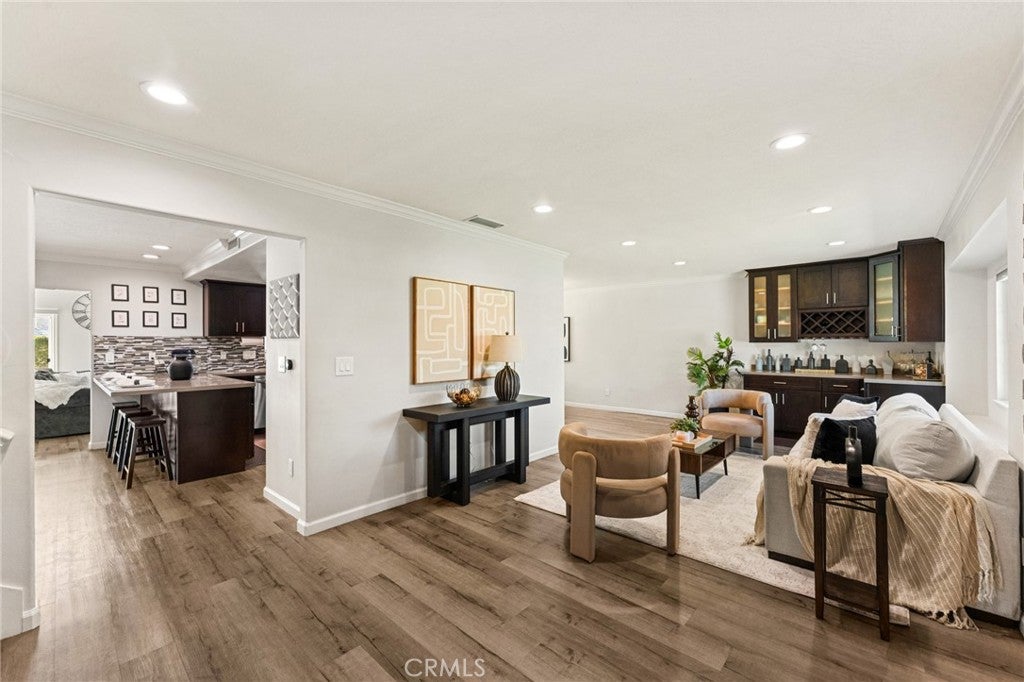 538 E Riverview