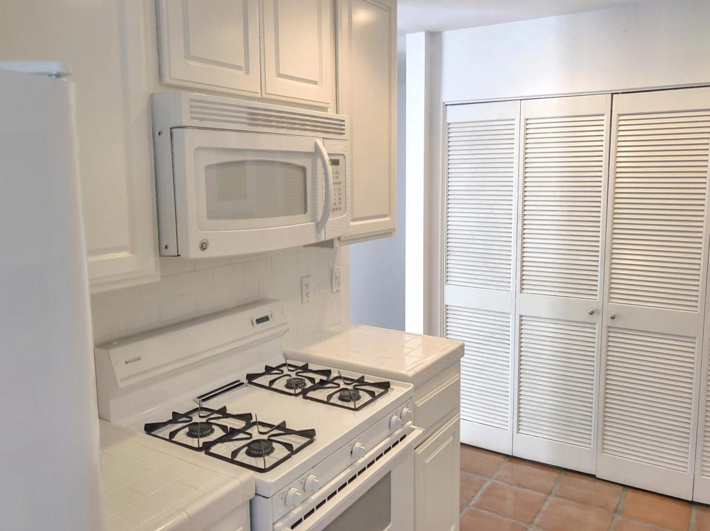 Greenhouse - Residential Lease