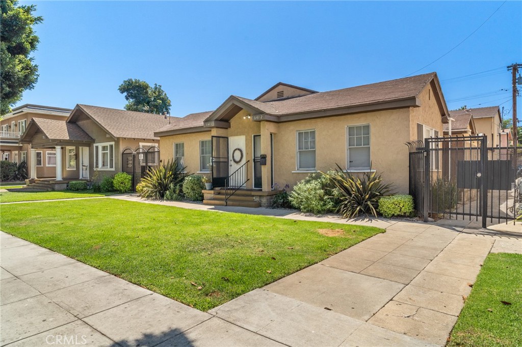 841 Cherry Avenue