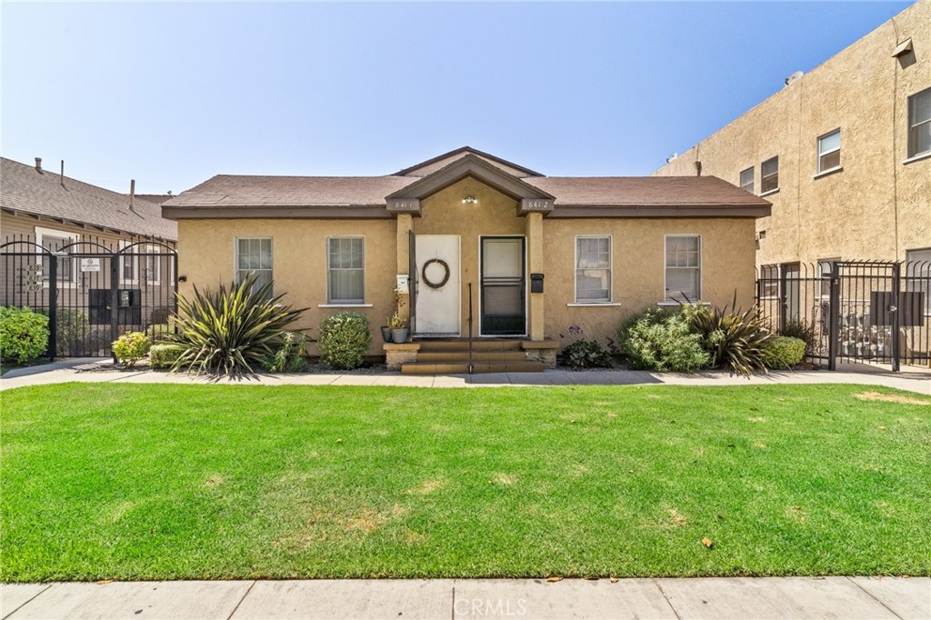 841 Cherry Avenue