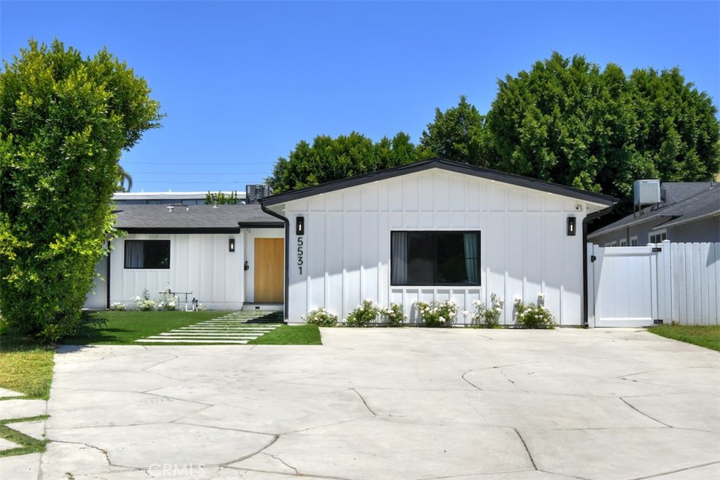 5531 Hermitage