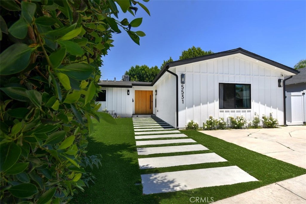 5531 Hermitage