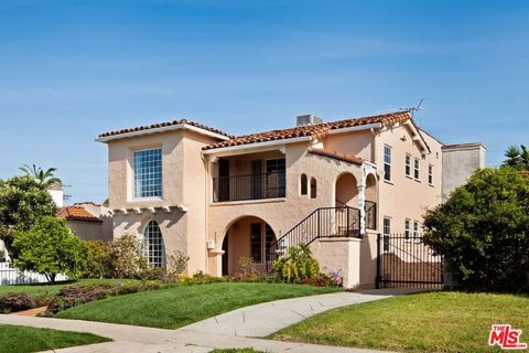 8553 Pickford Street Los Angeles CA 90035