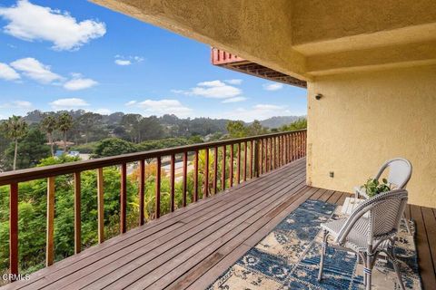 Tiny photo for 2417 Calle Linares, Santa Barbara, CA 93109 (MLS # V1-33503)
