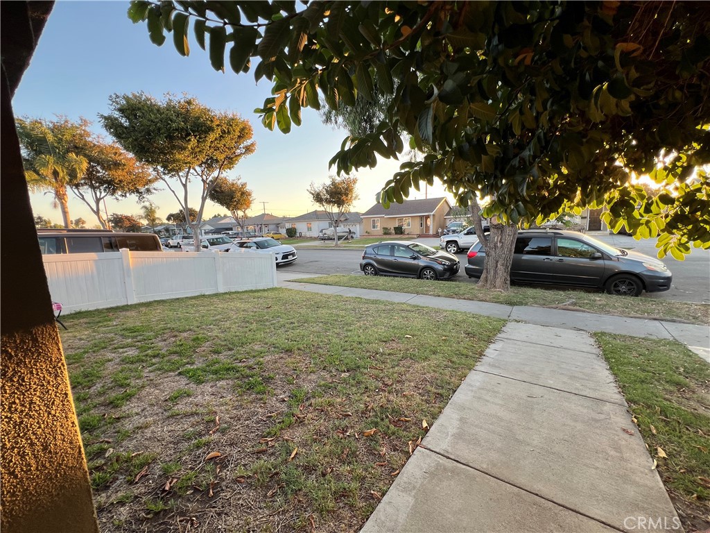 13828 Regentview Avenue