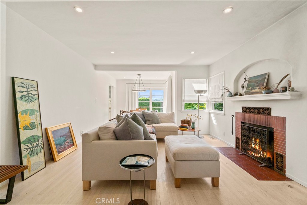 Charming South Redondo Bungalow with Abundant Natural Light
Welcome to this delightful 2-bedroom, 2-bath bungalow located in the heart of South Redondo, just under a mile from the beach. This home is brimming with character, featuring a cozy living room with a fireplace, gleaming hardwood floors, and French doors that open from the dining area to a private patio—perfect for entertaining or enjoying ocean breezes.
Both bathrooms have been tastefully updated with high-end finishes, providing a touch of luxury in this inviting space. Additionally, there's a versatile flex space located under the house, ideal for an office, gym, or even a third bedroom for an older child.
The home has been professionally landscaped by the owner,who is an architectural landscaper, ensuring lush natural flora and fauna create a private, serene retreat. Inside, you'll also find a convenient laundry room and ample street parking for you and guests.
This beautiful bungalow is located close to the beach, shopping, and restaurants, making it the perfect spot to enjoy the best of South Redondo living